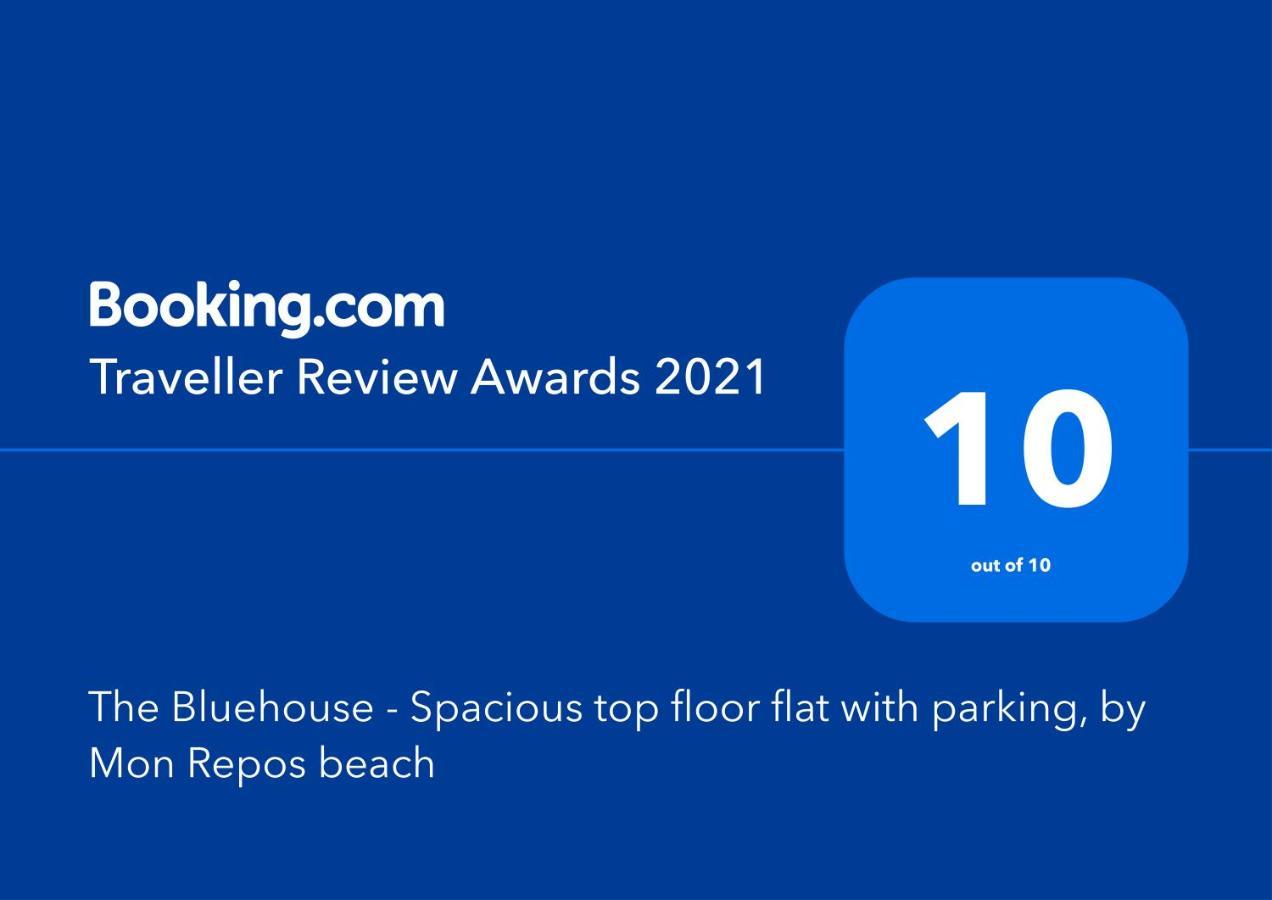The Bluehouse - Spacious Top Floor Flat With Parking, By Mon Repos Beach Corfu  외부 사진